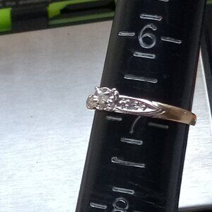 Gorgeous Estate diamond ring solid 14k gold